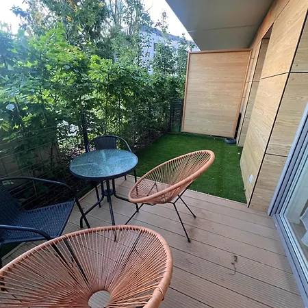 Διαμέρισμα Park View Kepa *